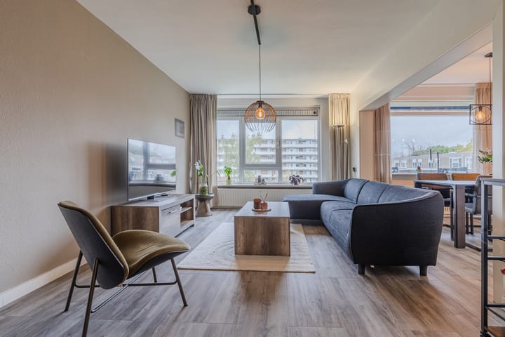 Foto 11 van Albert Cuypstraat 66