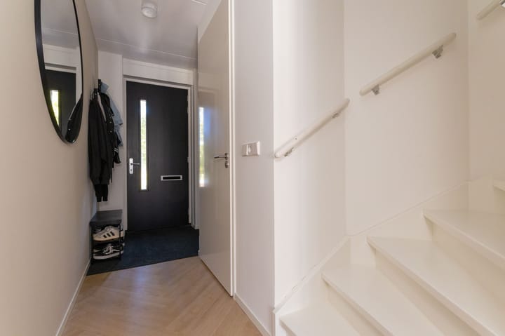 Foto 8 van Meester Mantelstraat 51