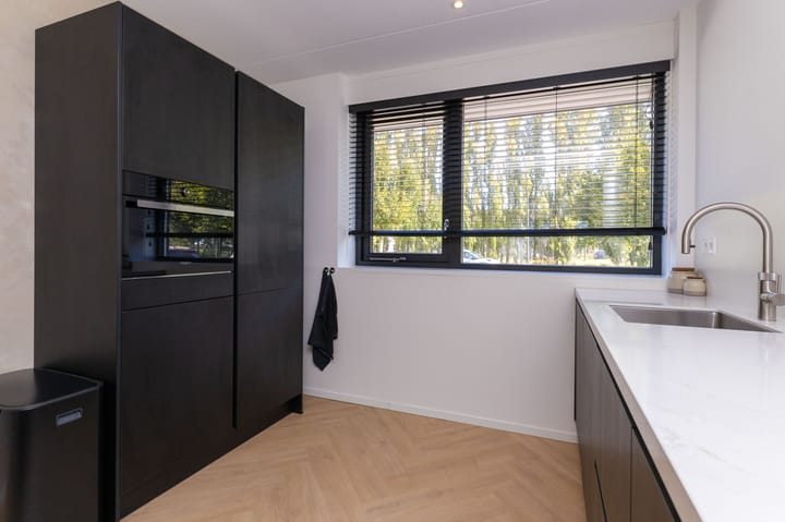 Foto 21 van Meester Mantelstraat 51