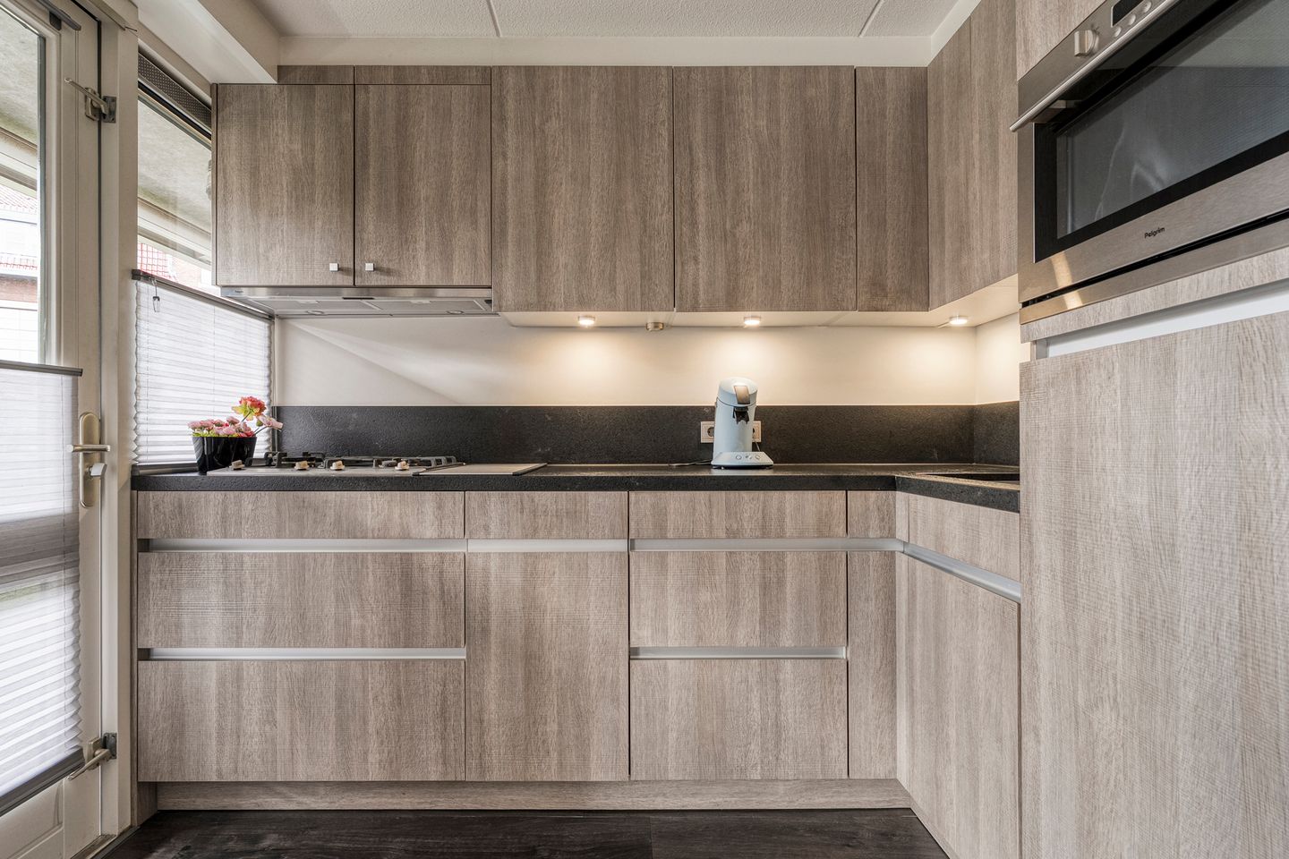 Foto 19 van Burg van der Lelysingel 2-D