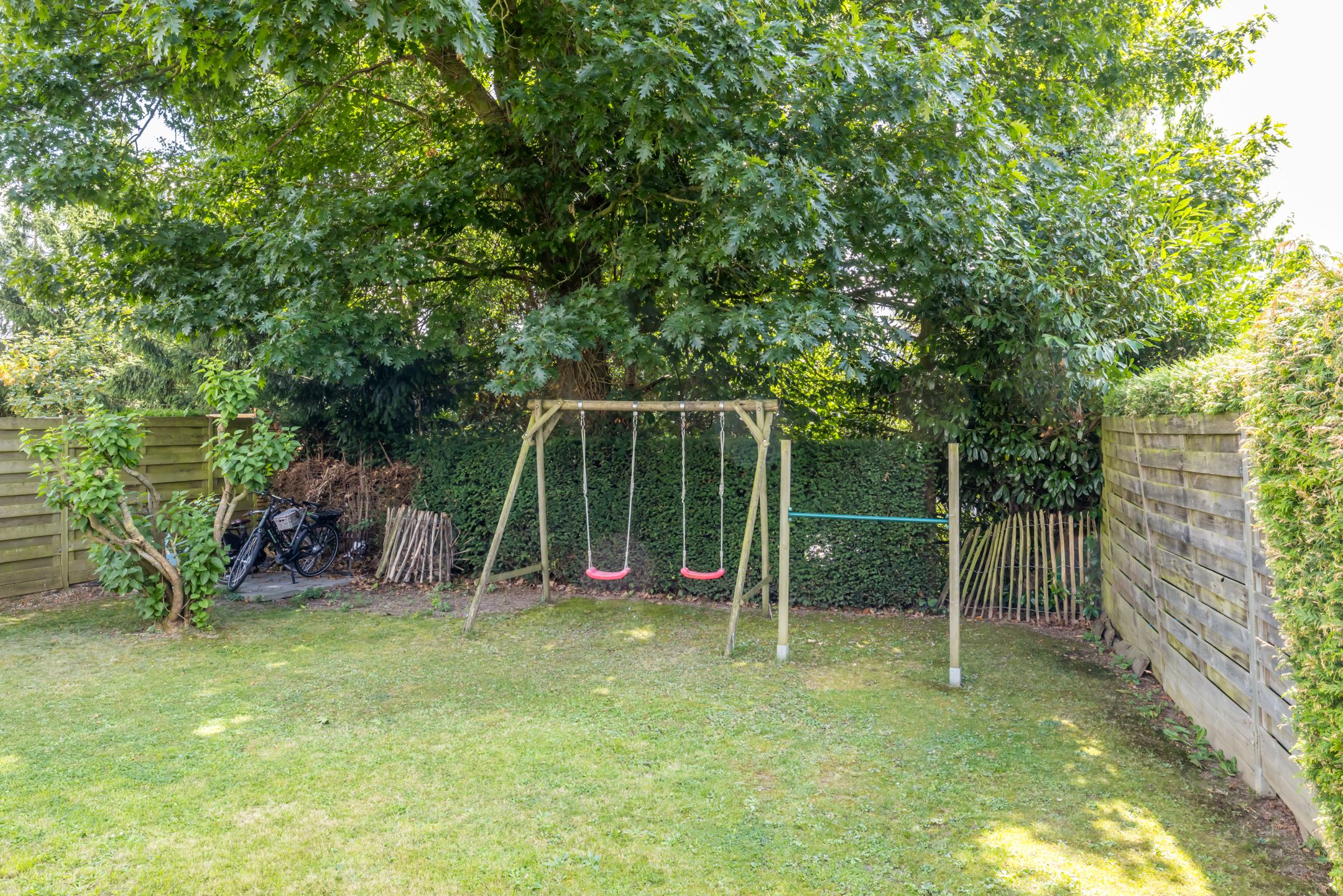 Photo 36 of Sougnezstraat 8