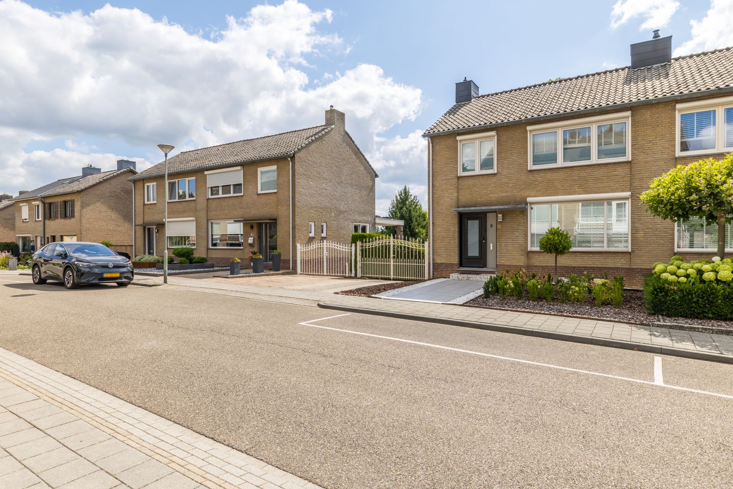 Photo 40 of Sougnezstraat 8