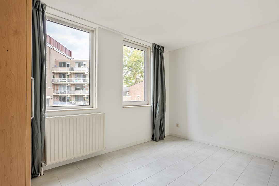 Photo 16 of Bussumerstraat 44-B