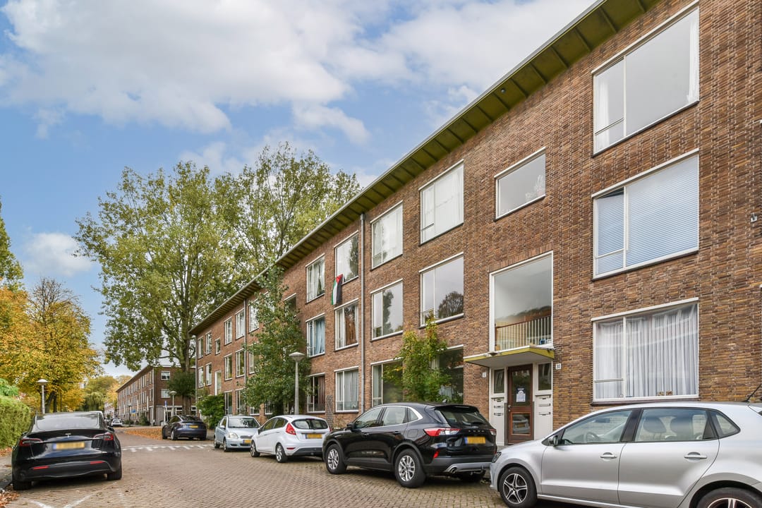 Foto 17 van Johannes van der Waalsstraat 32-1