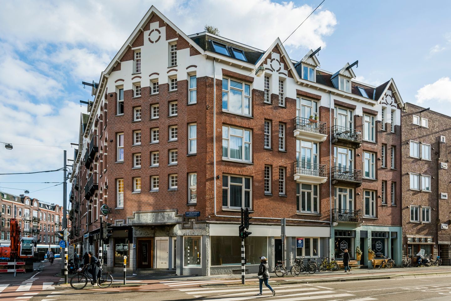 Bekijk foto 1 van Witte de Withstraat 186