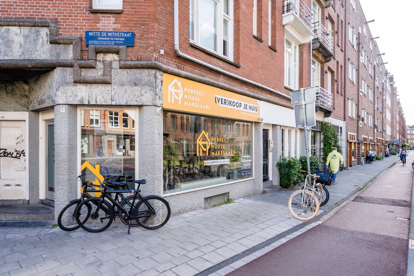 Bekijk foto 2 van Witte de Withstraat 186