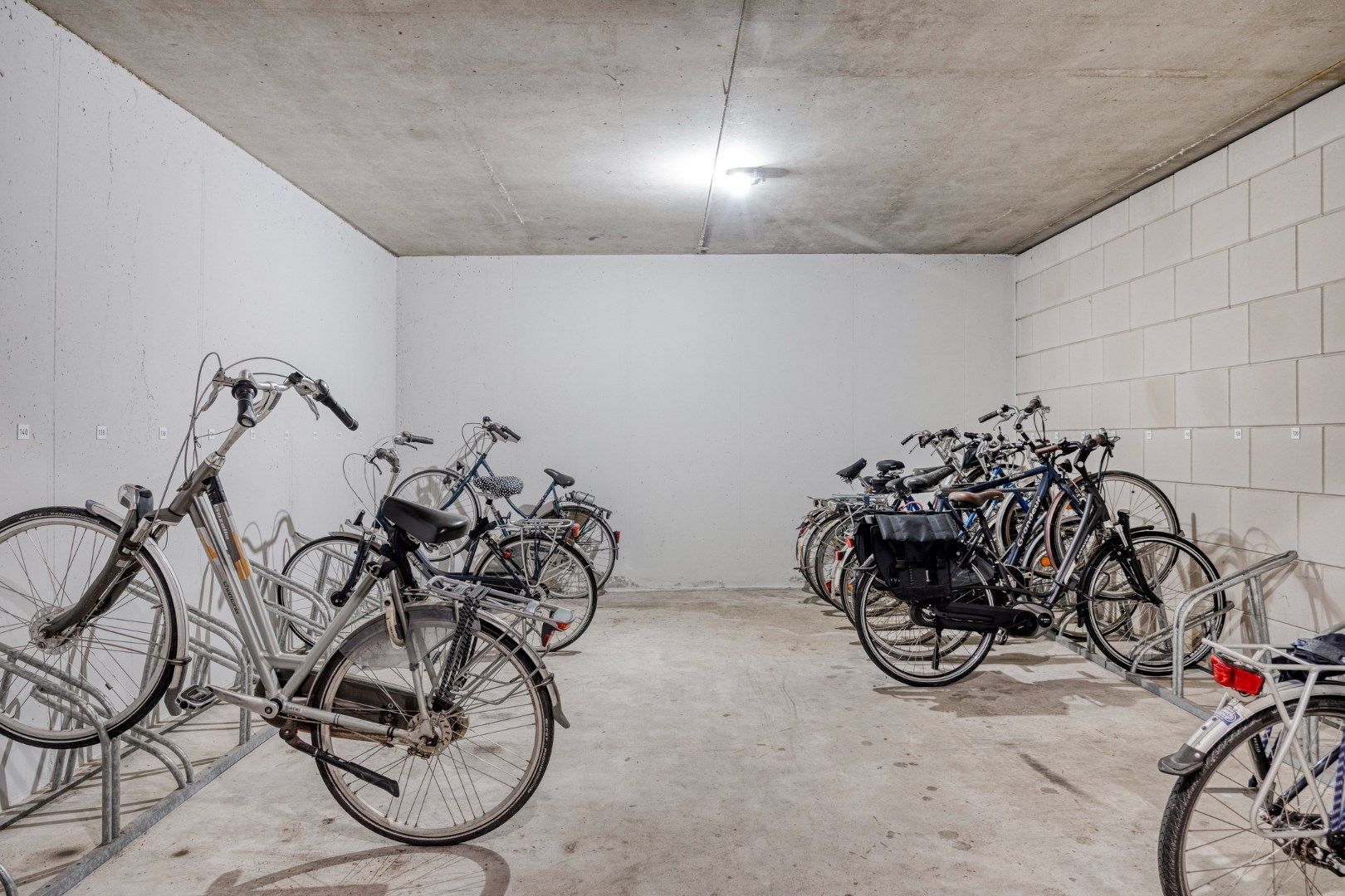 Foto 30 van Grasbaan 128