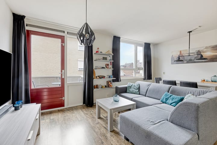 Photo 5 of Fortuinstraat 2-S