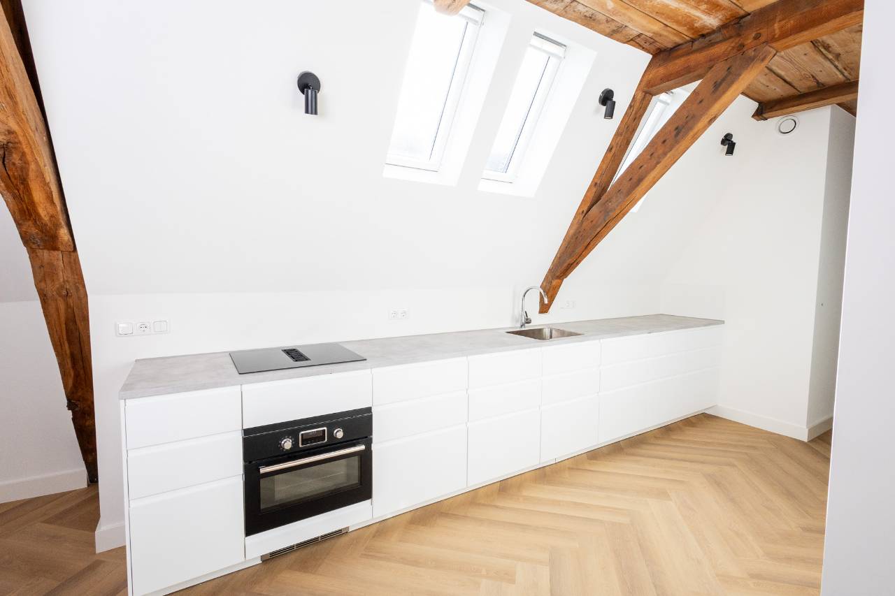 Foto 6 van Brink 12-F