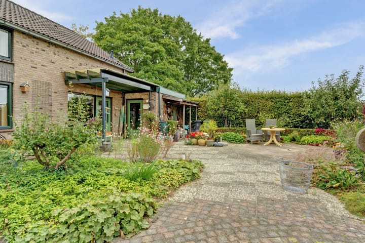 Foto 33 van Koningin Wilhelminastraat 74