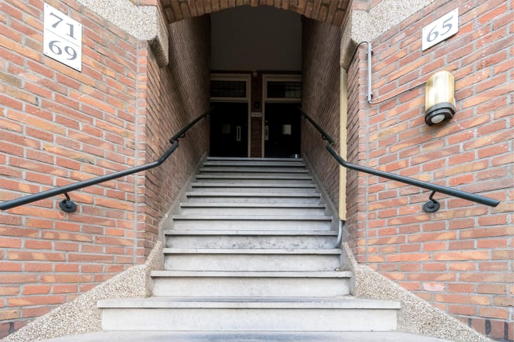 Photo 5 of Kamperfoeliestraat 69