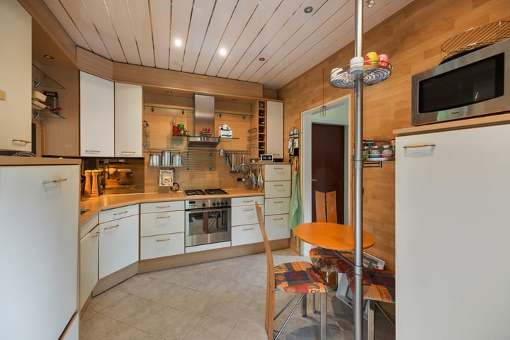 Foto 15 van Saffraan 9