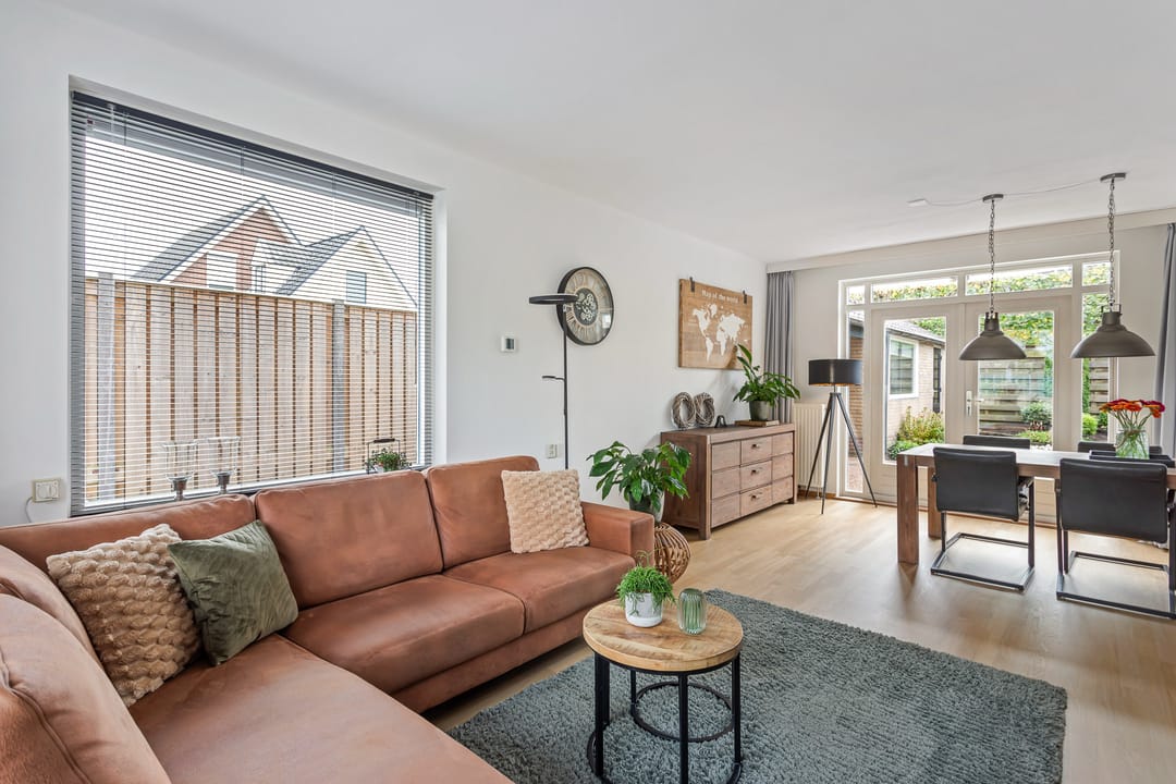 Photo 2 of Tweede Kampsweg 35