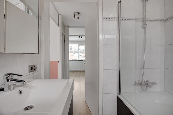 Foto 31 van Schokkerstraat 85