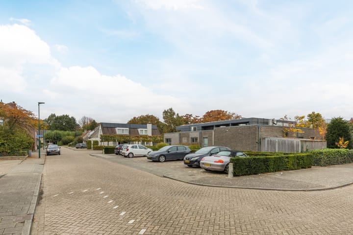 Photo 25 of Paukenlaan 4