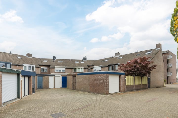 Photo 31 of Paukenlaan 4