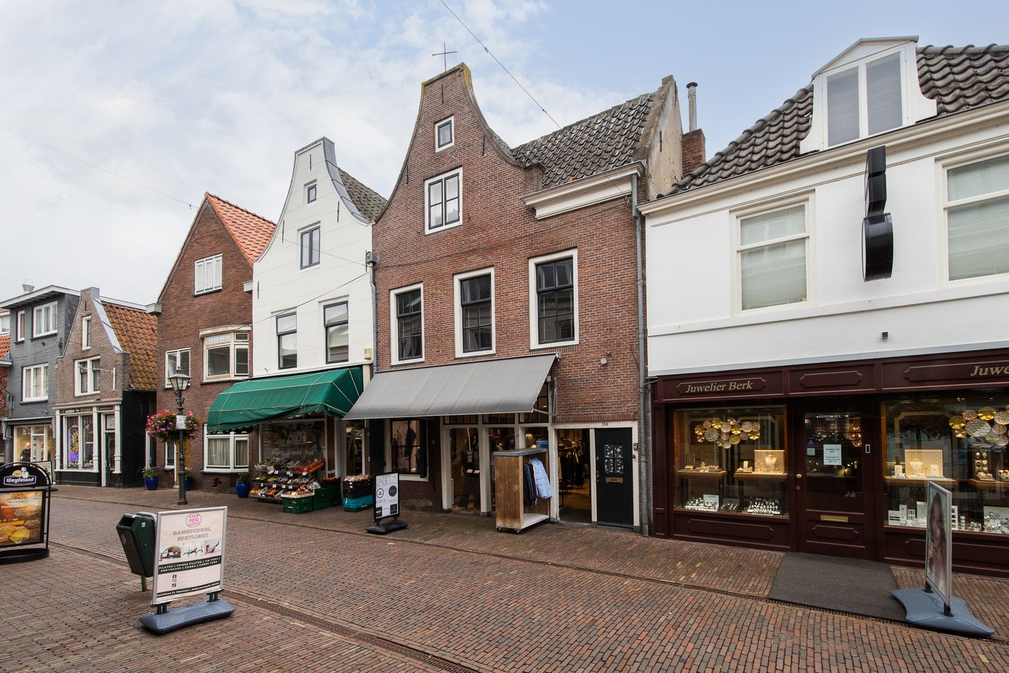 Bekijk foto 1 van Kaatsbaan 26