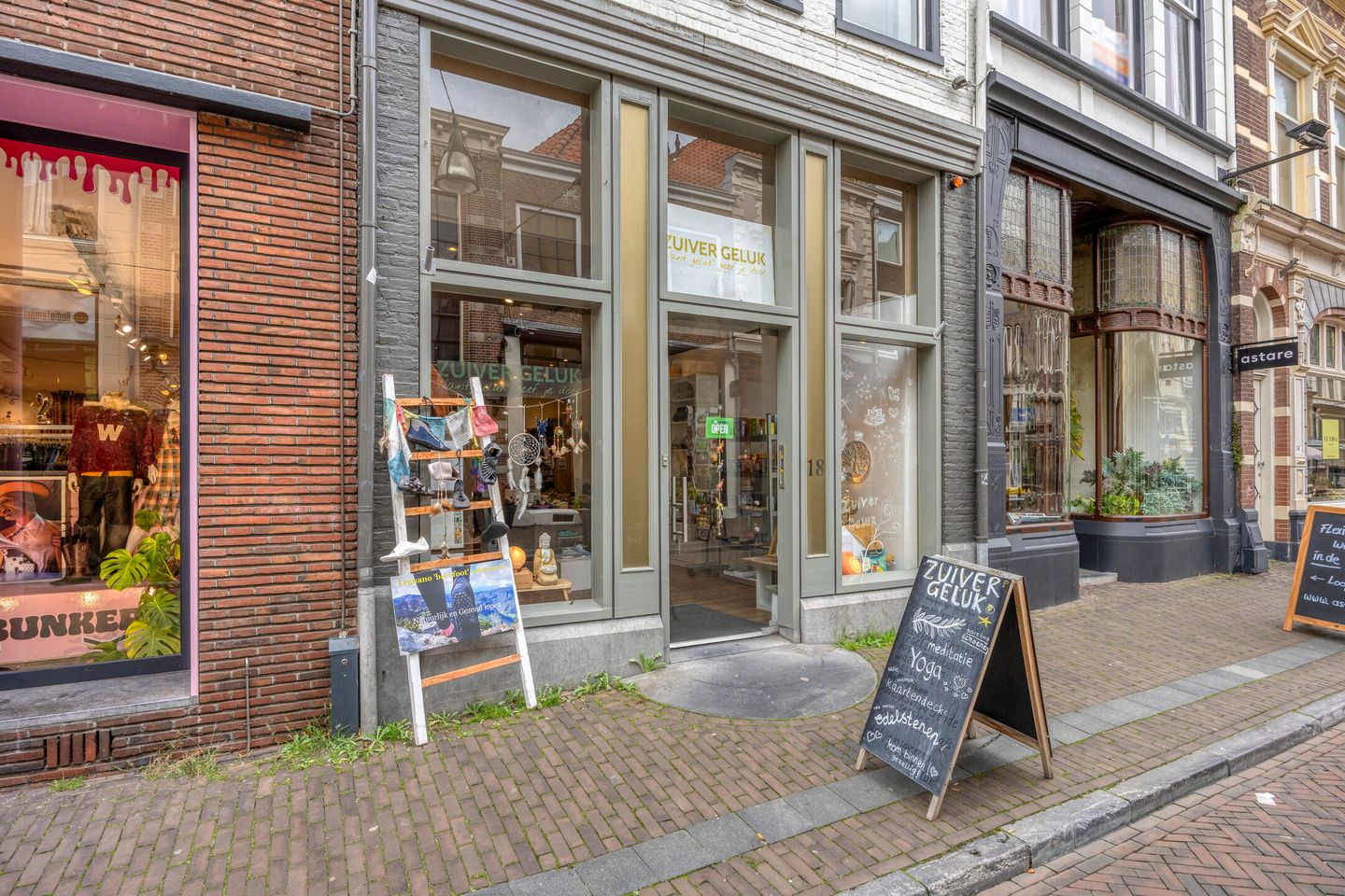 View photo 3 of Sassenstraat 18