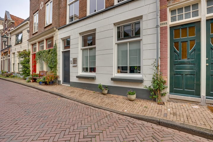 Foto 9 van Venestraat 7