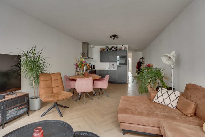 Foto 17 van Venestraat 7