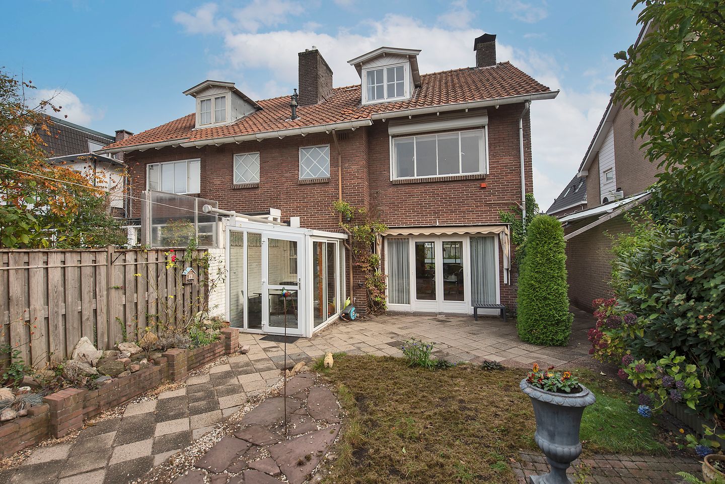 Photo 4 of Ziekenhuisstraat 30