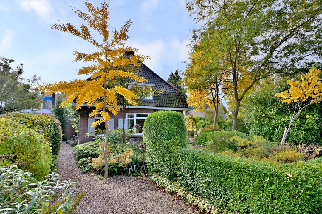 Photo 37 of Veldhofstraat 4