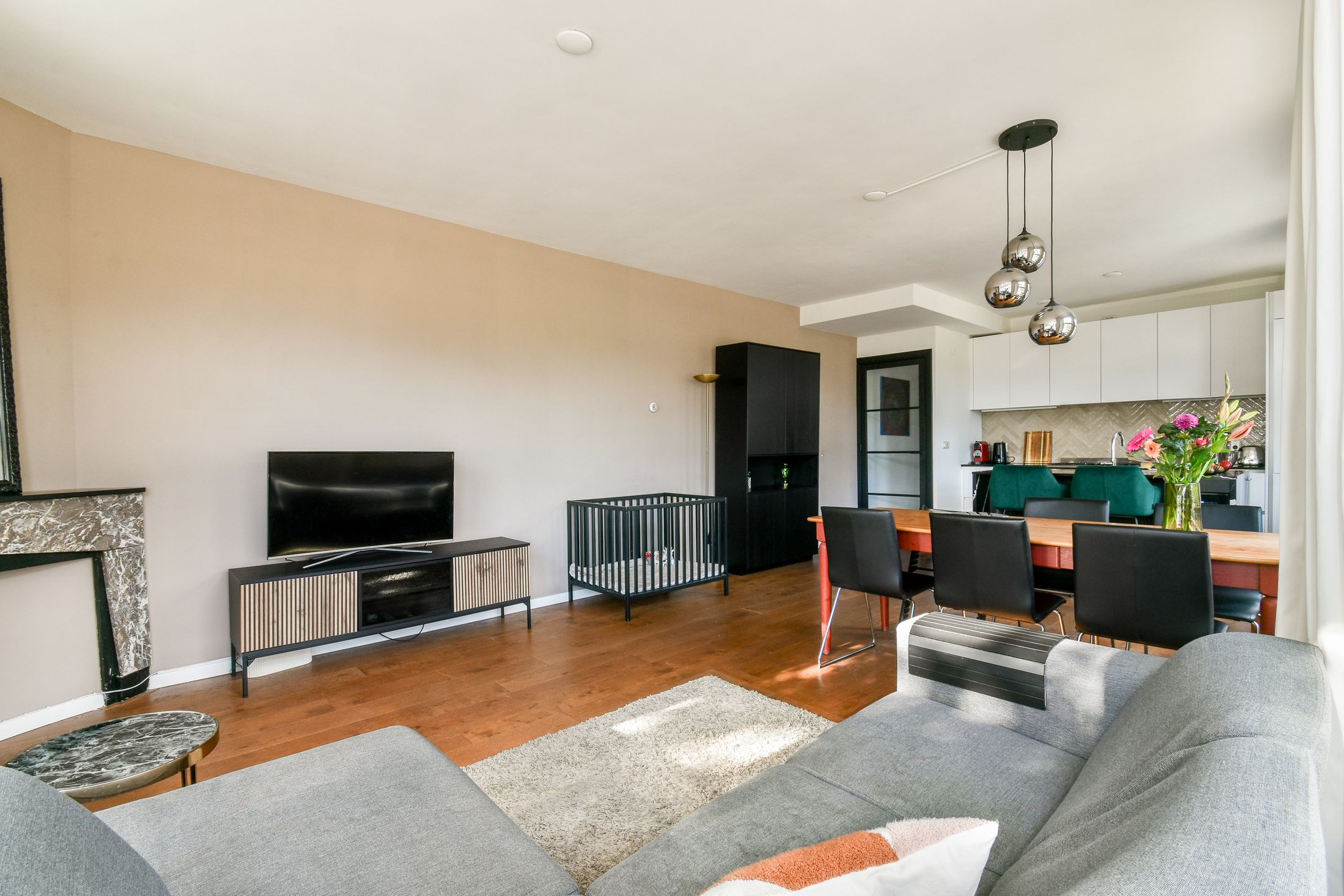 Photo 9 of Helmholtzstraat 30-1