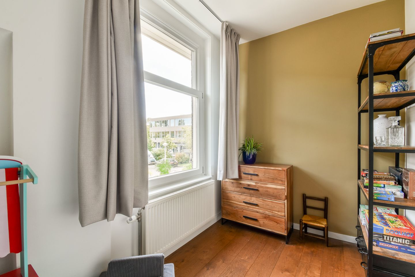 Photo 10 of Helmholtzstraat 30-1