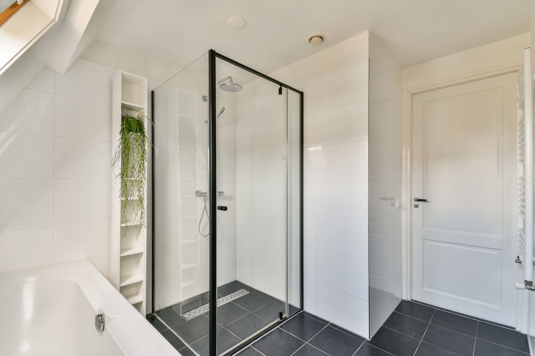 Photo 21 of Helmholtzstraat 30-1