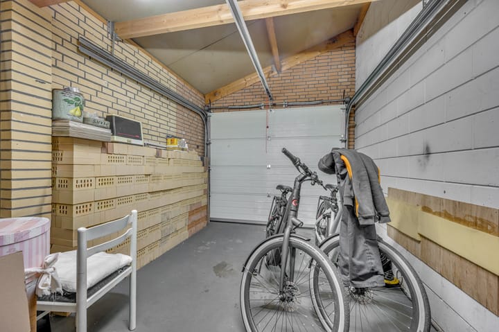 Photo 22 of Kuifduikerstraat 23