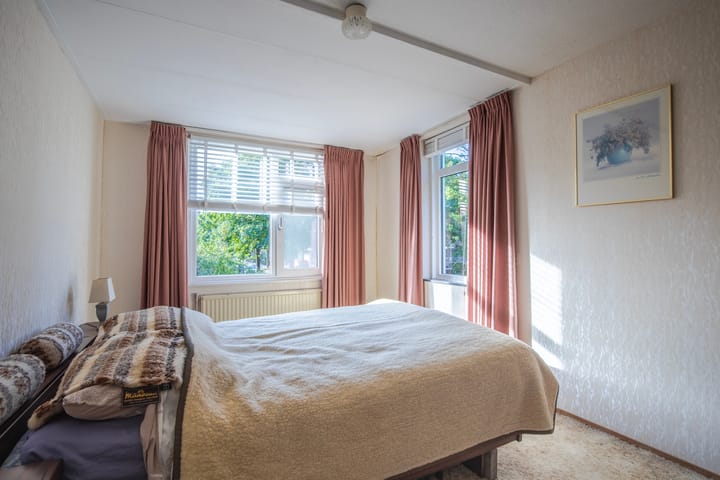 Foto 25 van Alkmaarsingel 295