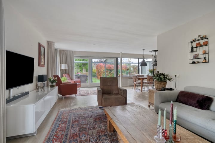 Foto 5 van Rosa Spierstraat 4