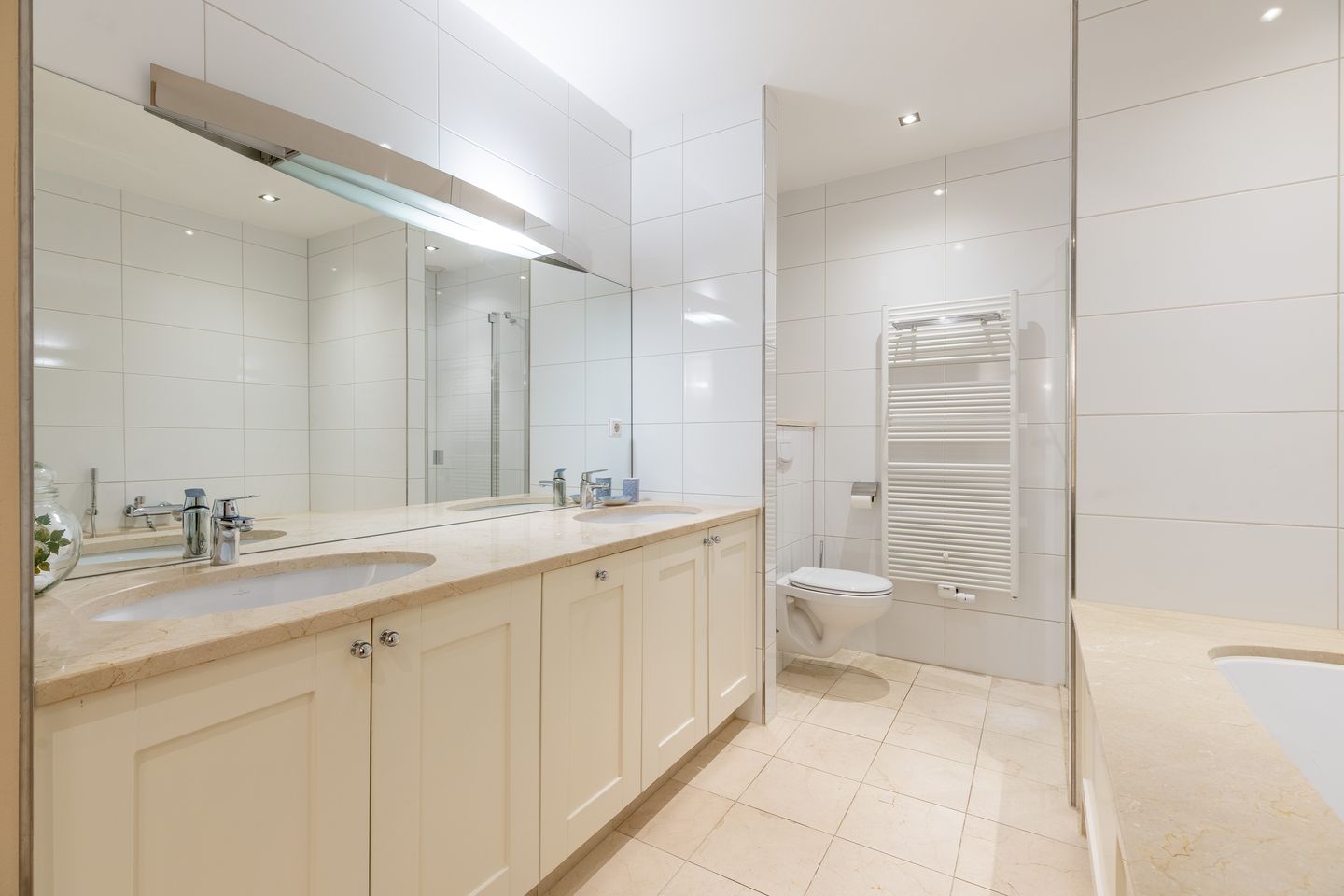 Photo 10 of Nieuweweg 4-B