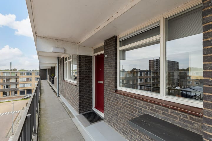 Photo 3 of Kort-Ambachtlaan 85