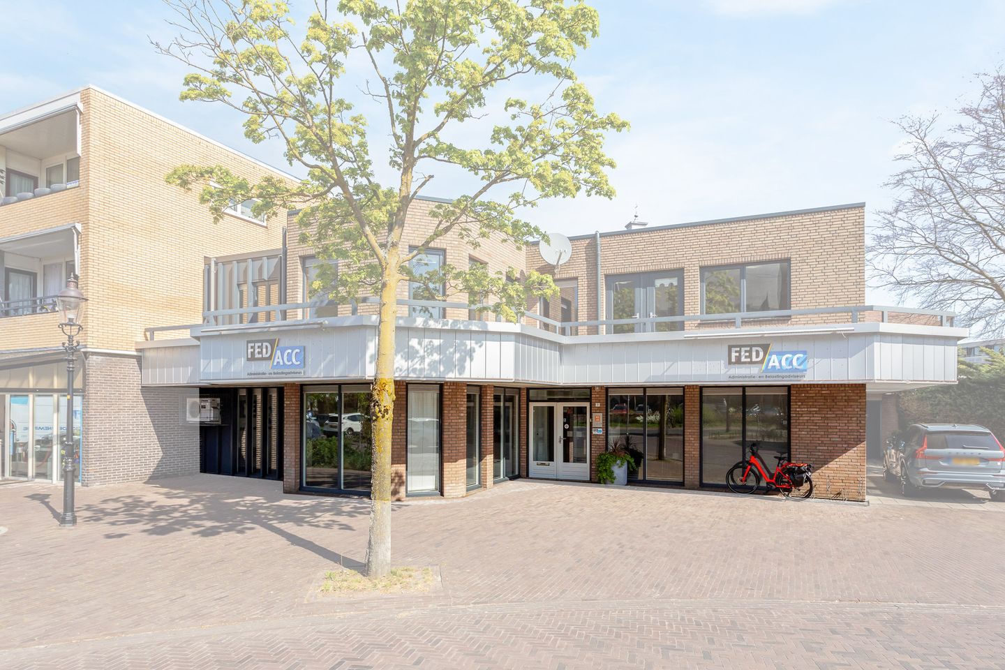 Bekijk foto 1 van Bernard Leurinkstraat 31