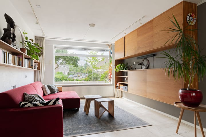 Foto 13 van Bertha von Suttnerstraat 9