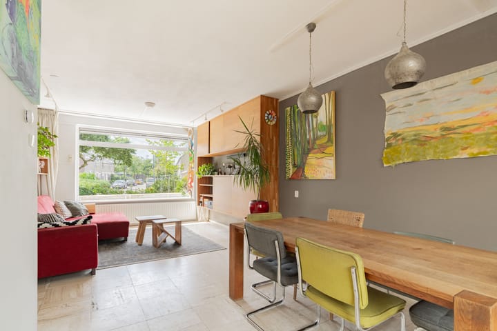 Foto 16 van Bertha von Suttnerstraat 9