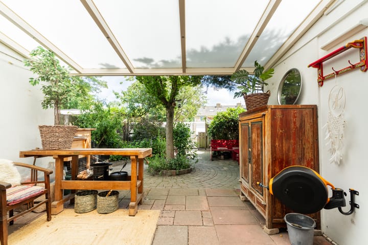 Foto 33 van Bertha von Suttnerstraat 9