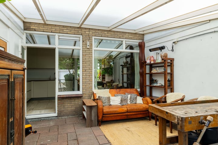 Foto 37 van Bertha von Suttnerstraat 9