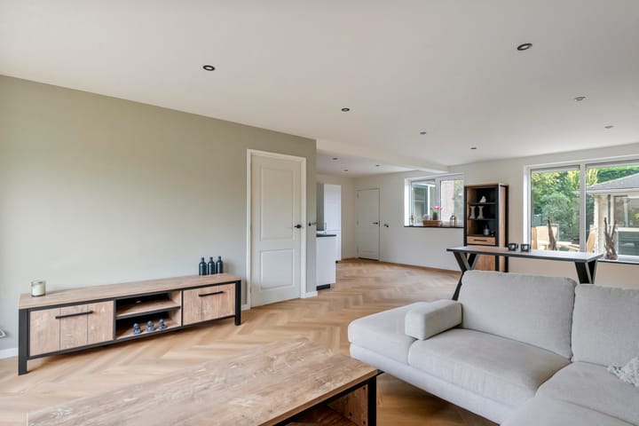 Foto 9 van Baron van Brakellstraat 15