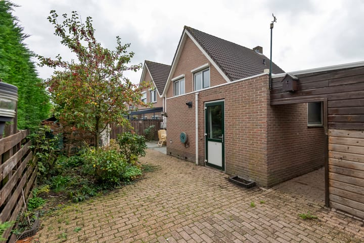 Foto 29 van Baron van Brakellstraat 15