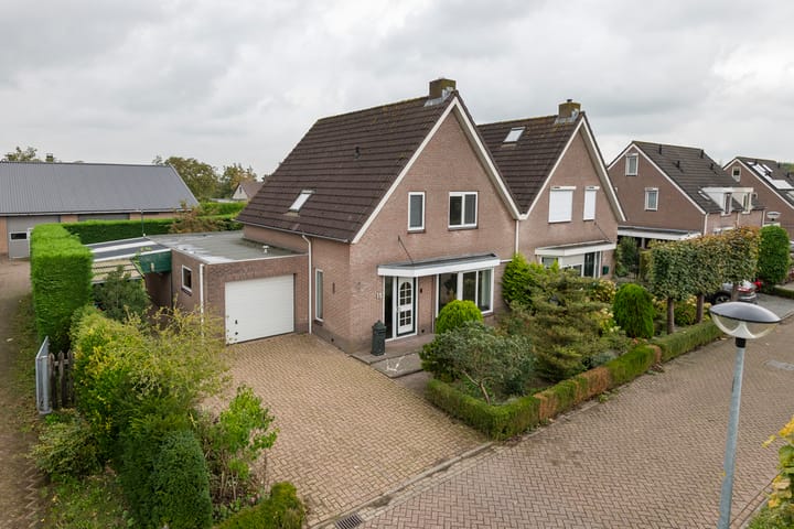 Foto 31 van Baron van Brakellstraat 15