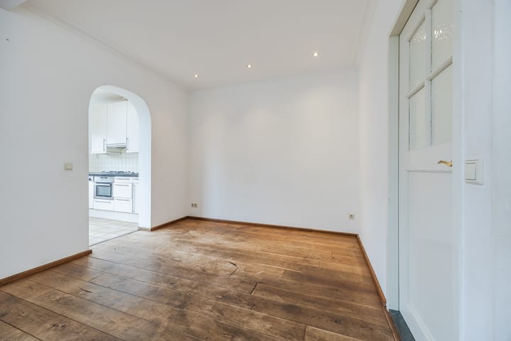 Foto 9 van Korenbloemstraat 6