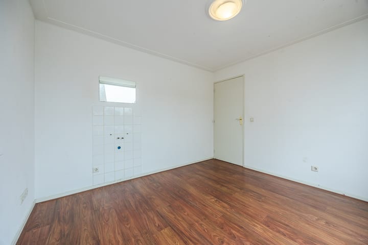 Foto 15 van Korenbloemstraat 6