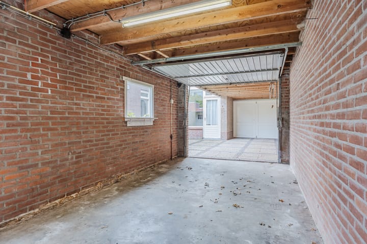 Foto 31 van Korenbloemstraat 6