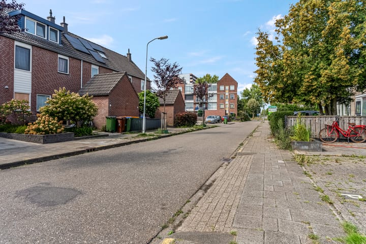 Foto 42 van Allebéstraat 3