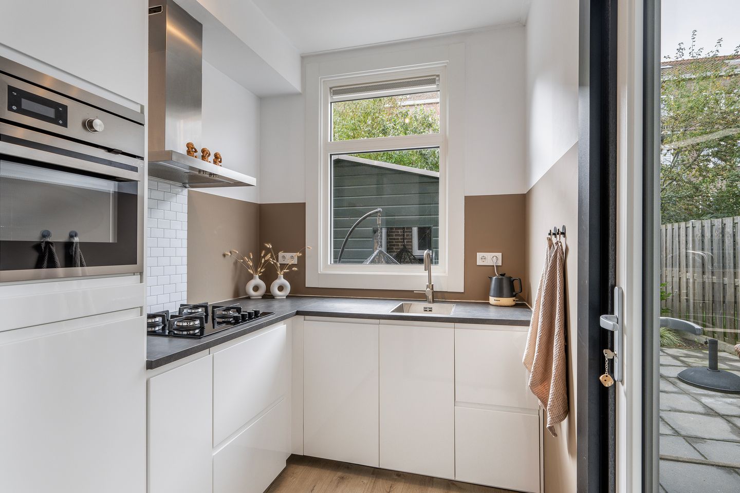 Photo 4 of Verheijstraat 37