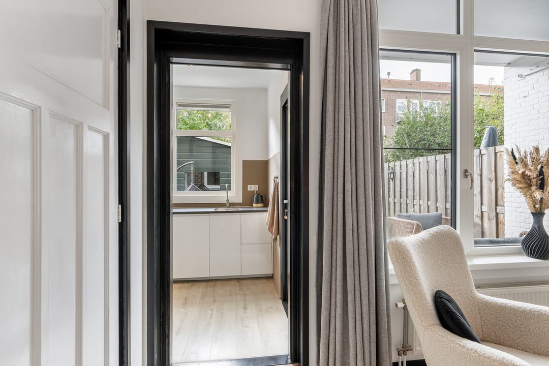 Photo 16 of Verheijstraat 37