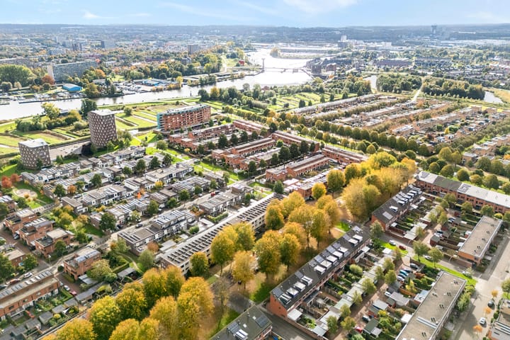 Foto 33 van Kalkbranderstraat 10