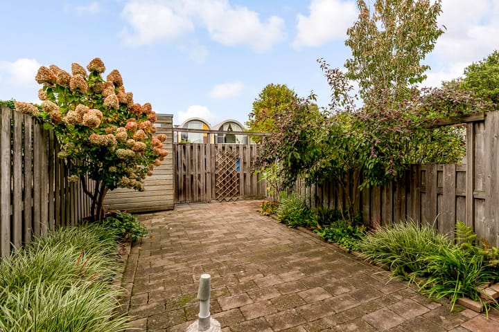 Photo 41 of Albrecht Dürerweg 143